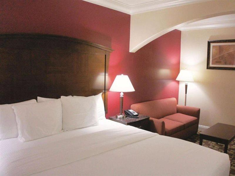 La Quinta By Wyndham מורנו ואלי מראה חיצוני תמונה